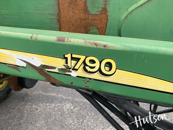 Photo of 2009 John Deere 1790
