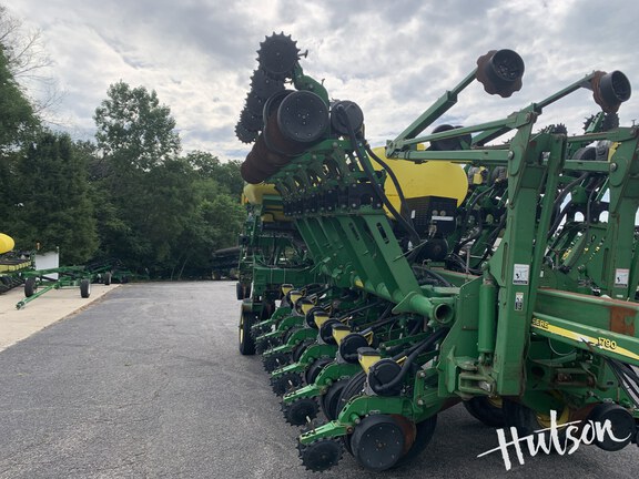 Photo of 2009 John Deere 1790