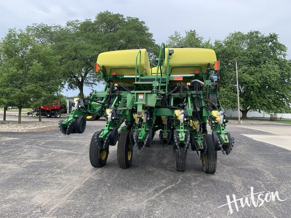 Photo of 2009 John Deere 1790