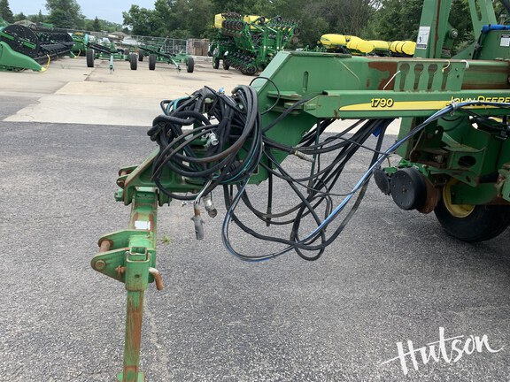 Photo of 2009 John Deere 1790