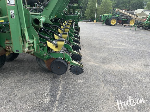 Photo of 2009 John Deere 1790