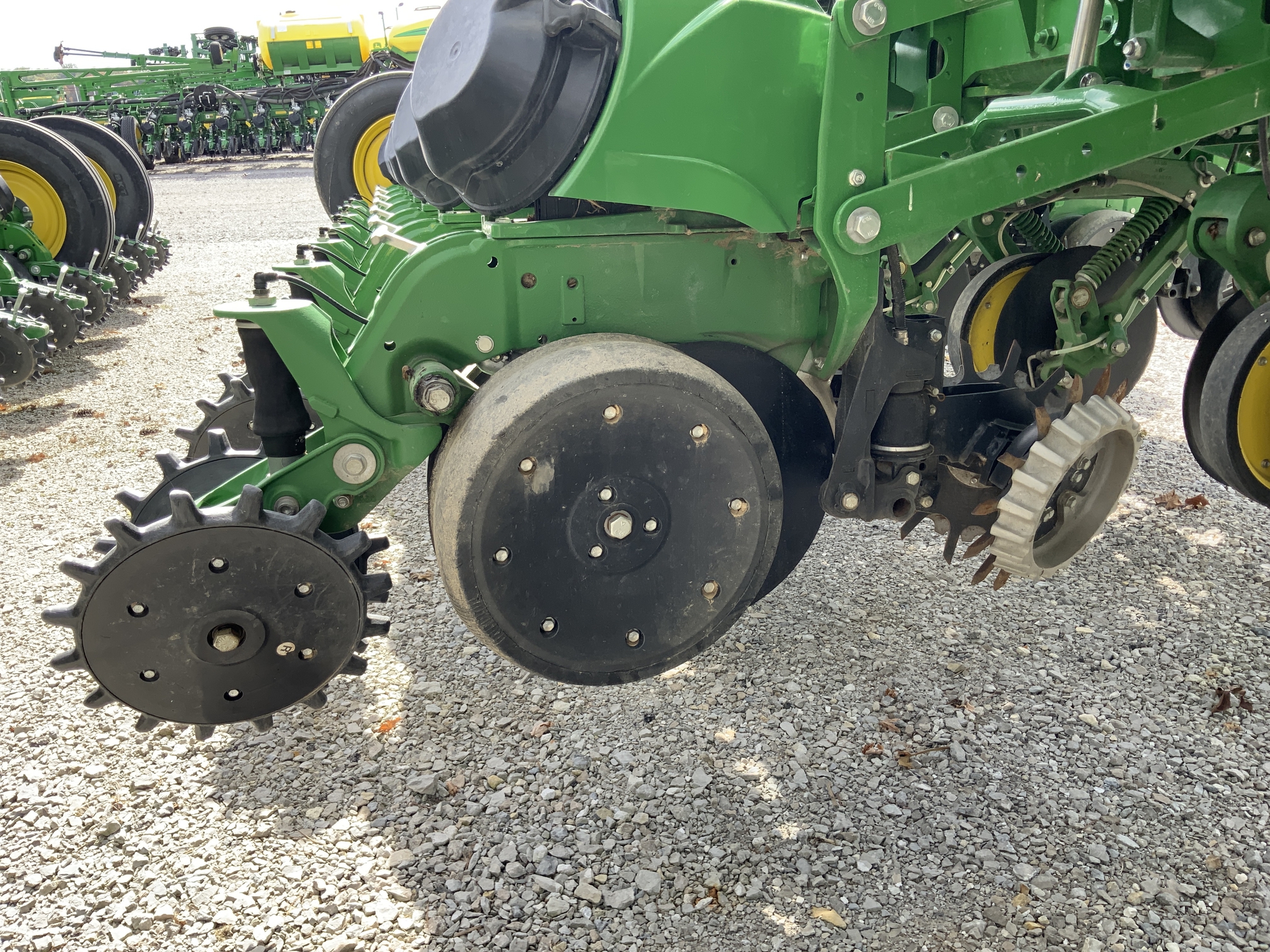 2024 John Deere 1775NT Image 11