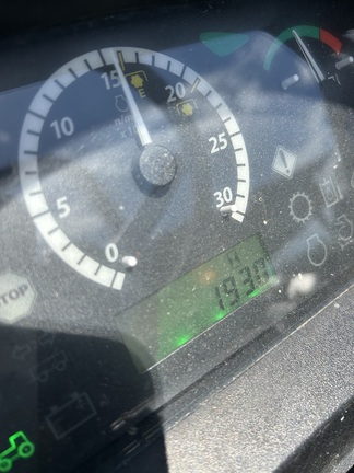 2023 John Deere 5075E Photo 7