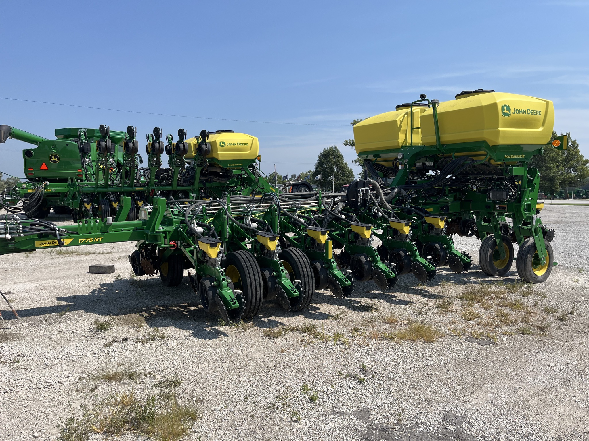  2024 John Deere 1775NT at Heritage Tractor in Seneca, KS