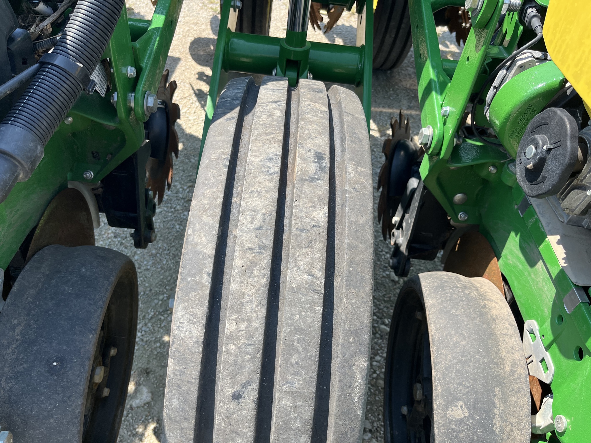  2024 John Deere 1775NT at Heritage Tractor in Seneca, KS