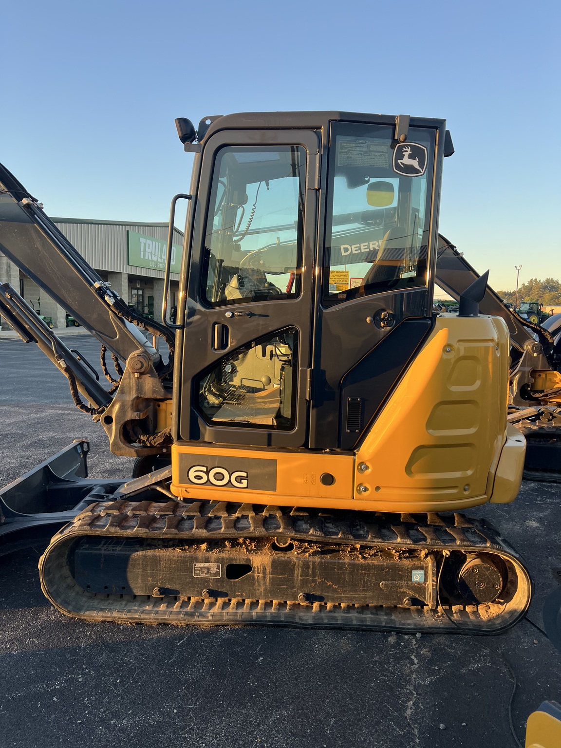 2020 John Deere 60G Image 8