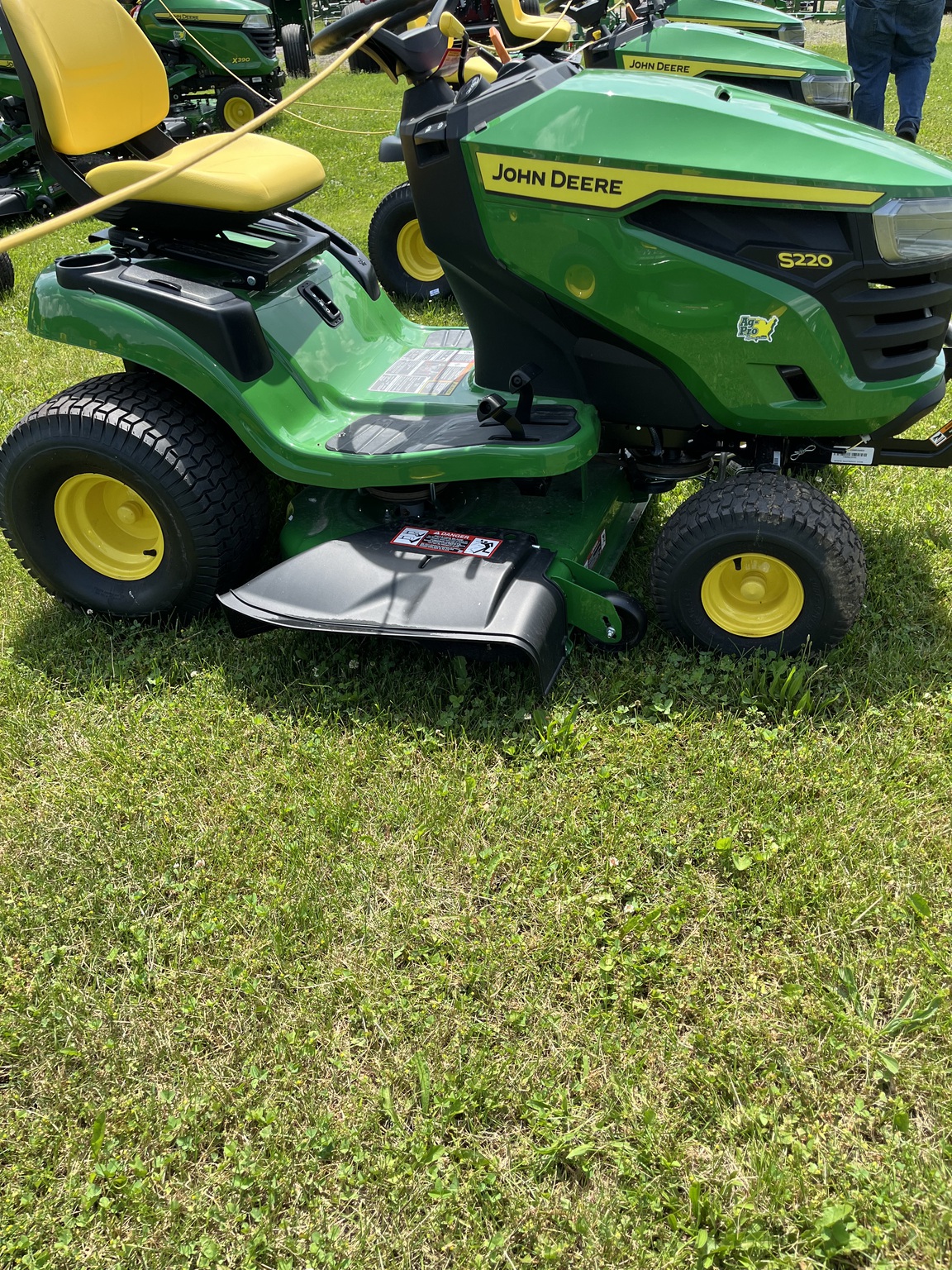 2024 John Deere S220 Image 3
