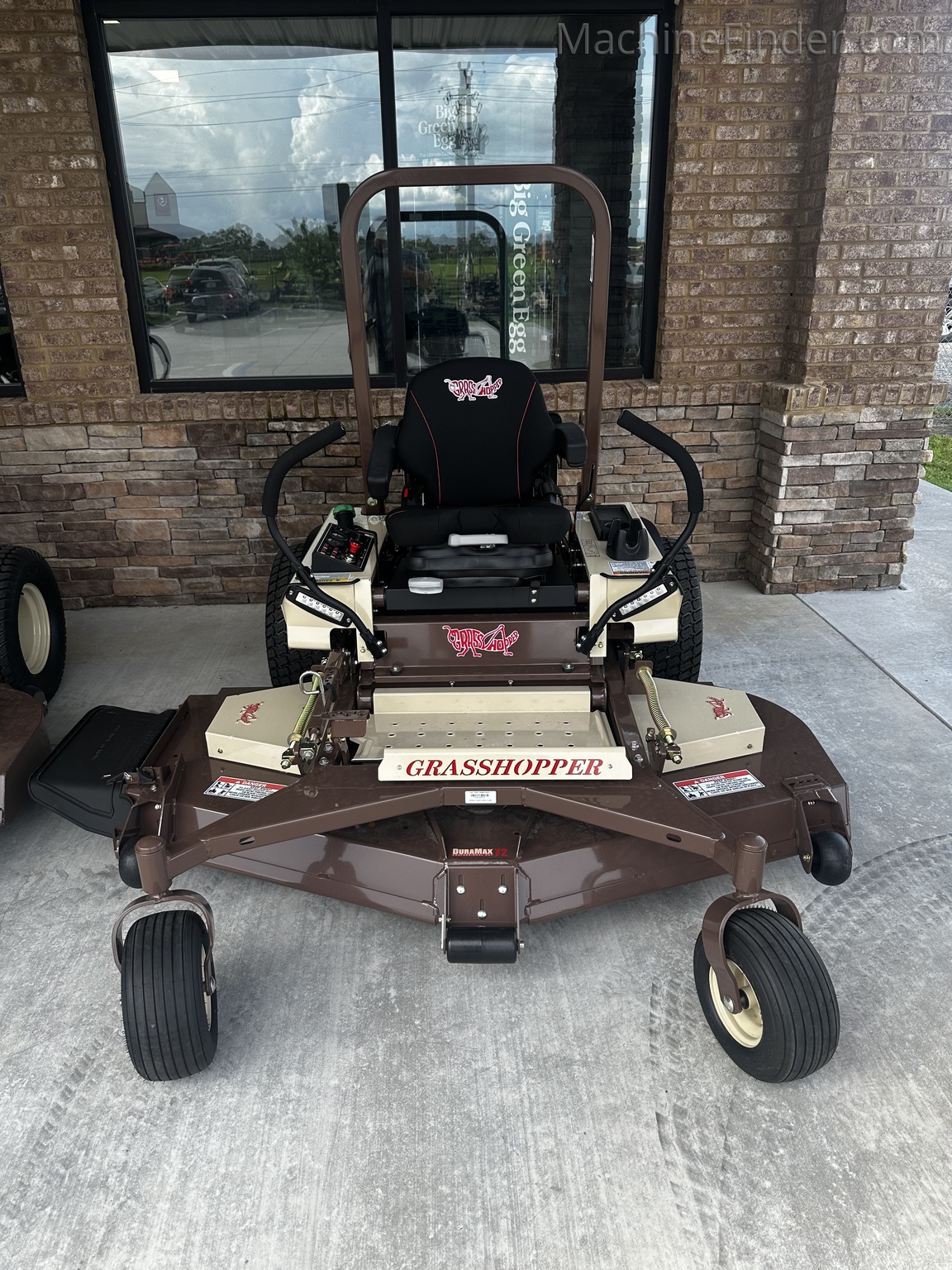 2024 Grasshopper 400D 24.8HP DIESEL 72” DECK COMMERCIAL ZERO TURN