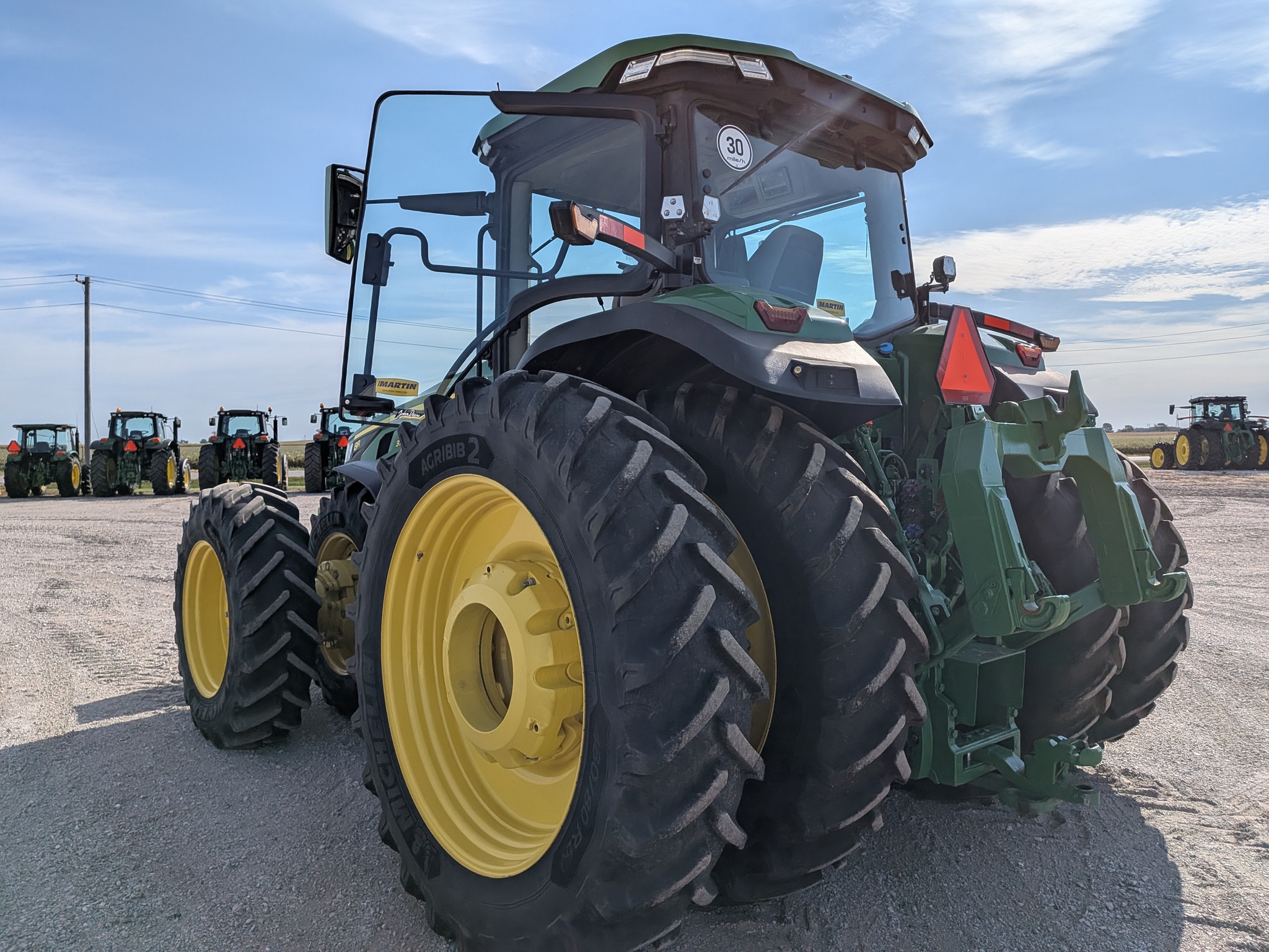  2024 John Deere 8R 370 at Heritage Tractor in Galesburg, IL