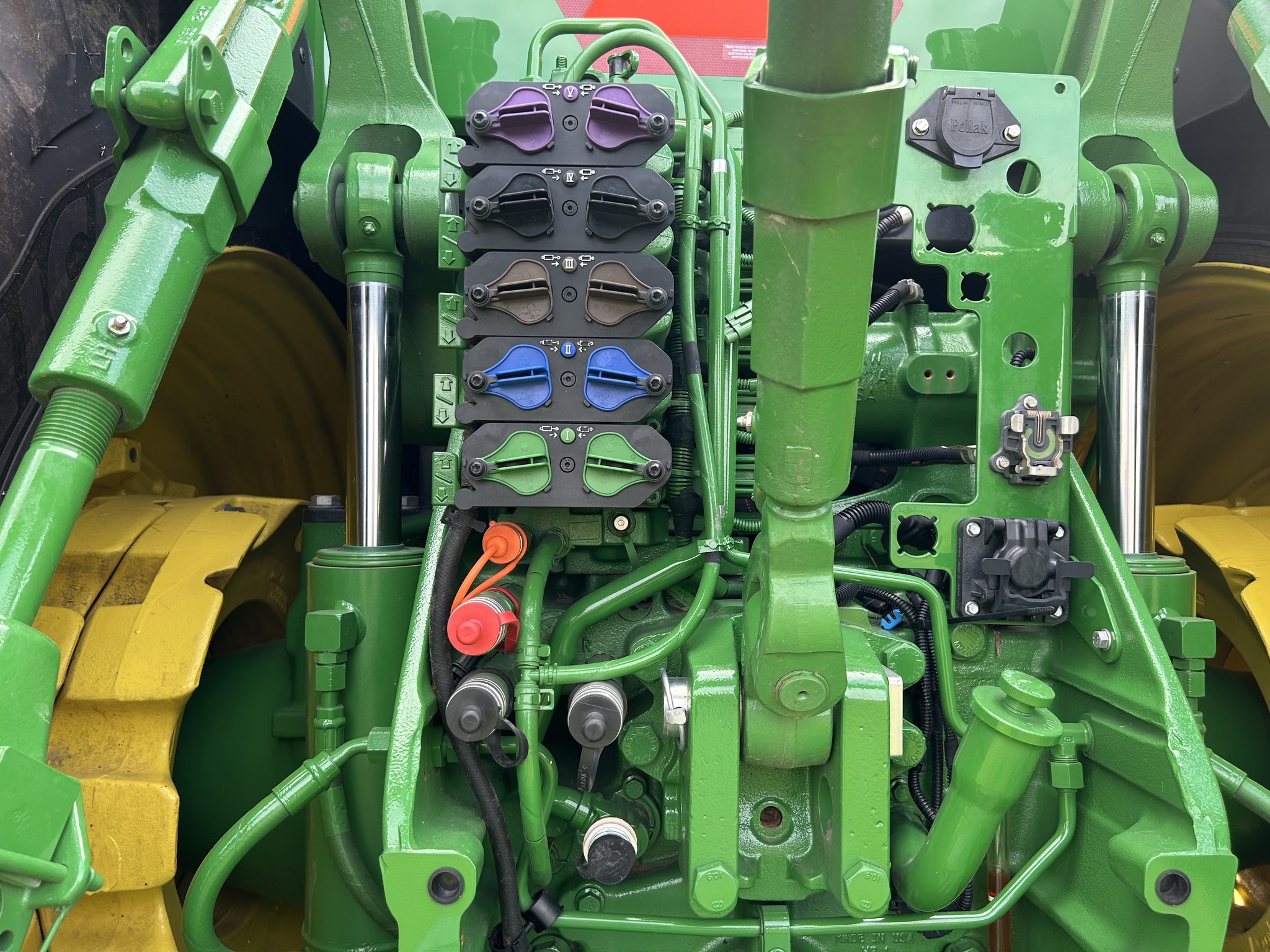  2024 John Deere 8R 250 at Heritage Tractor in Lacon, IL