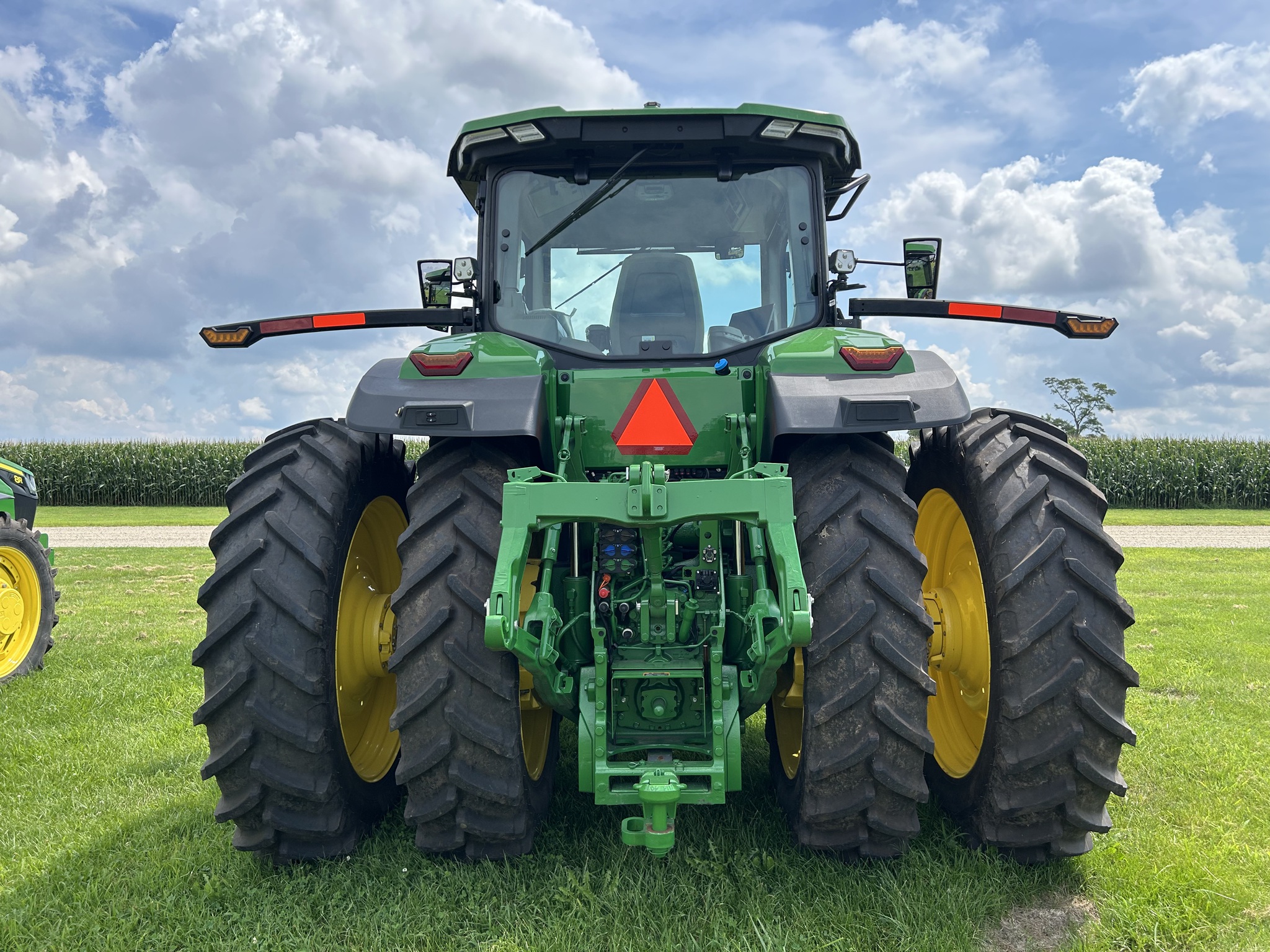  2024 John Deere 8R 250 at Heritage Tractor in Lacon, IL