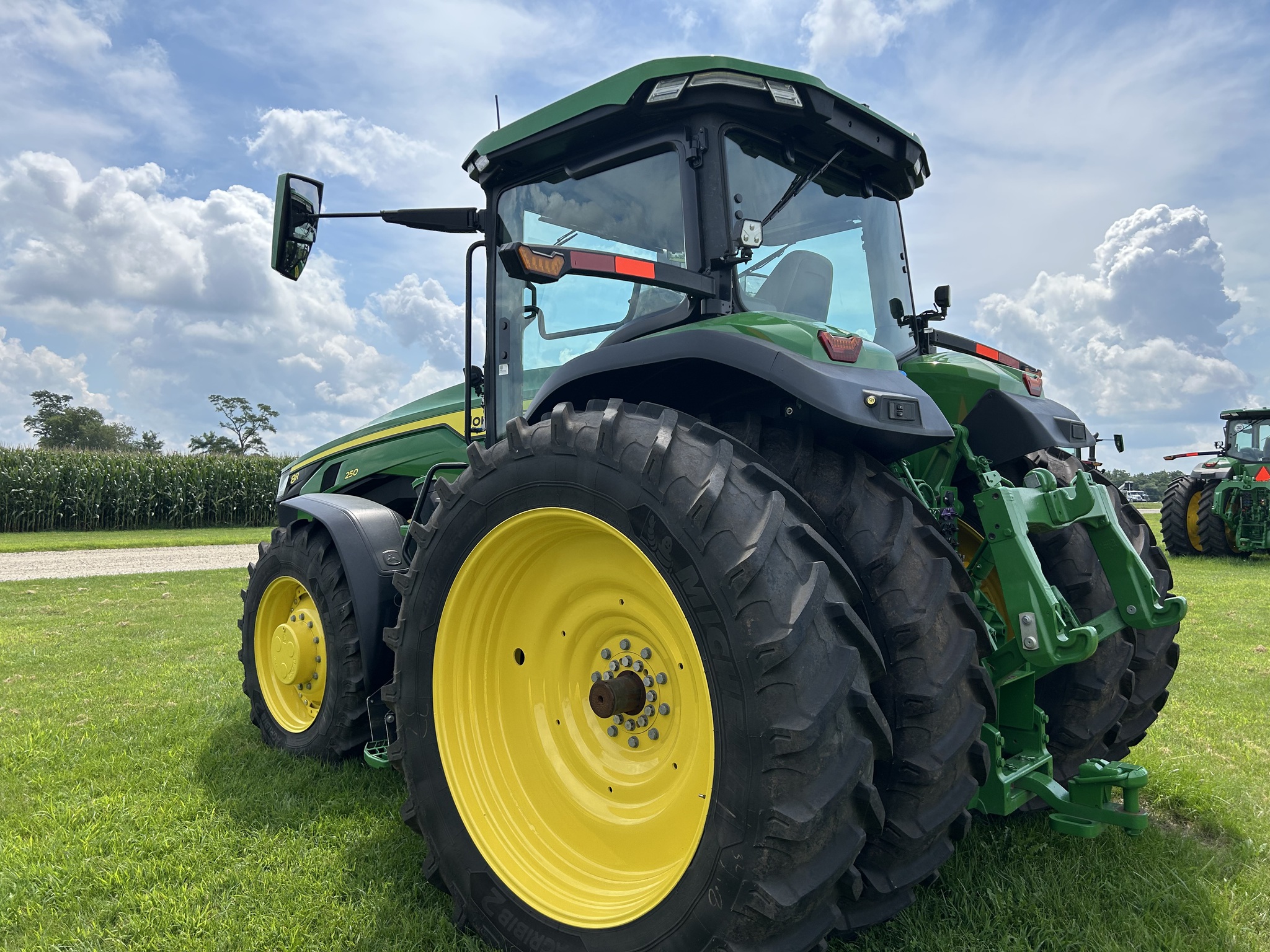  2024 John Deere 8R 250 at Heritage Tractor in Lacon, IL
