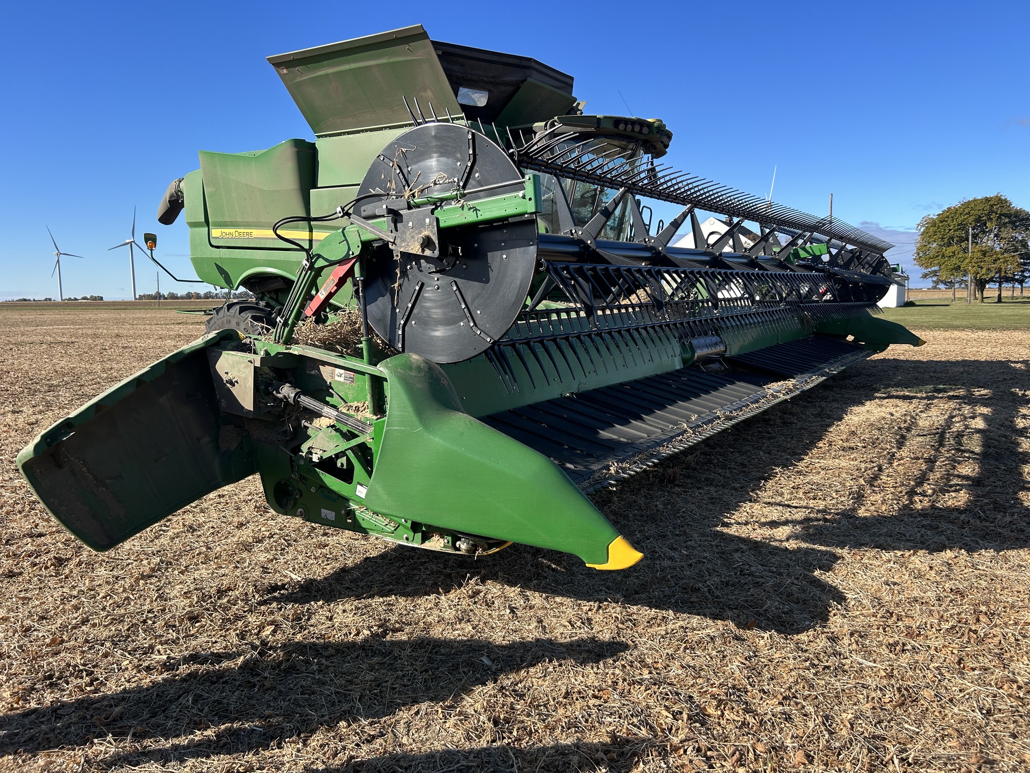 2016 John Deere 645FD Image 2