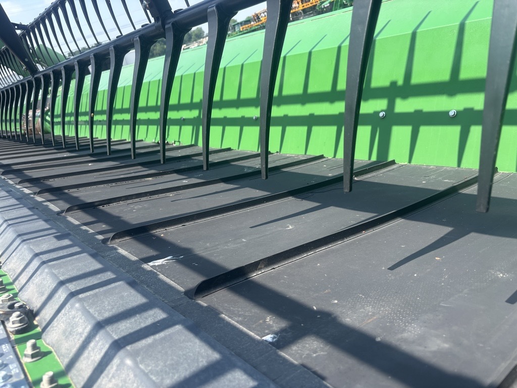 2016 John Deere 645FD Image 33