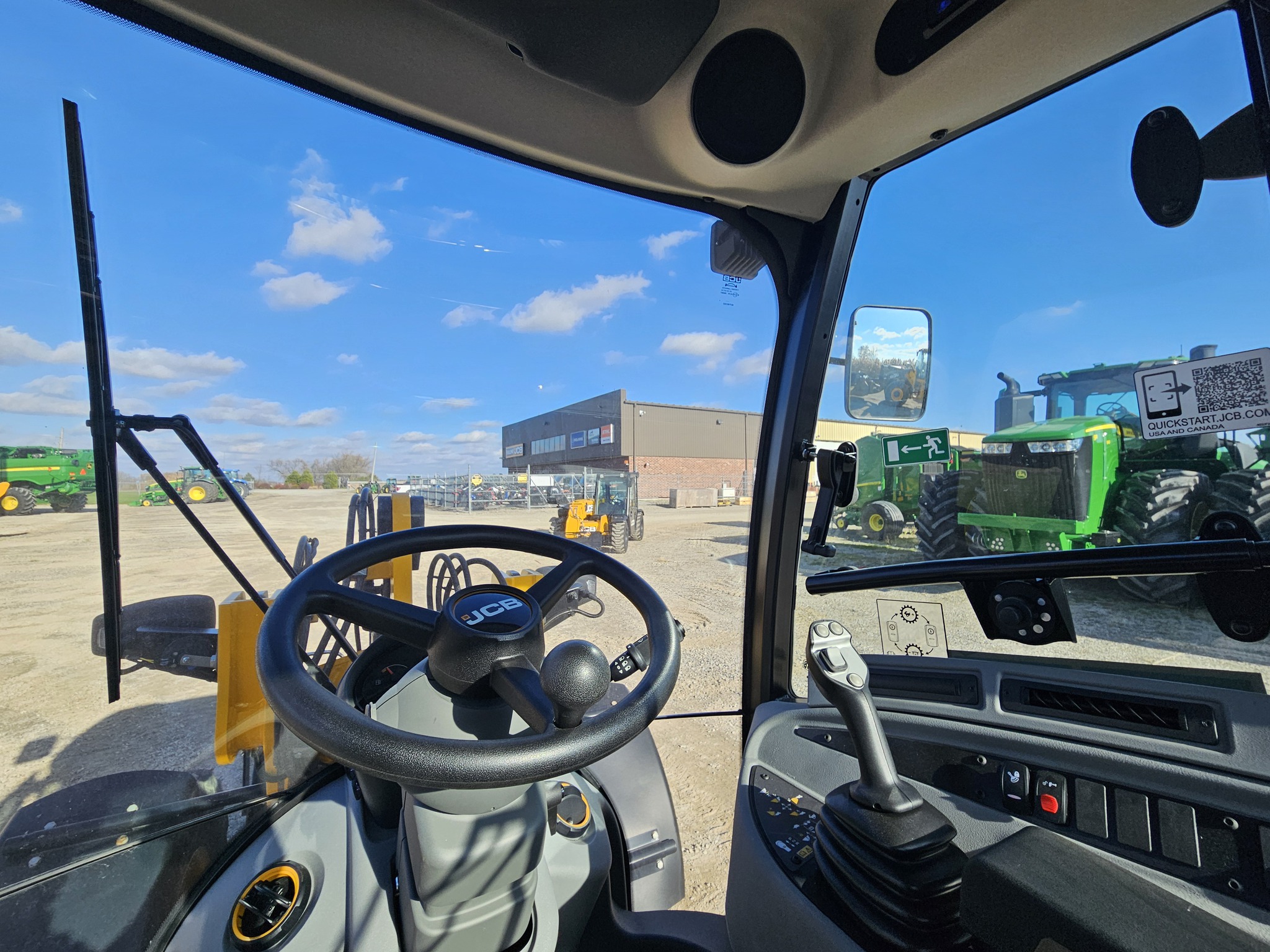 2022 JCB 407 AGRI Compact Loaders