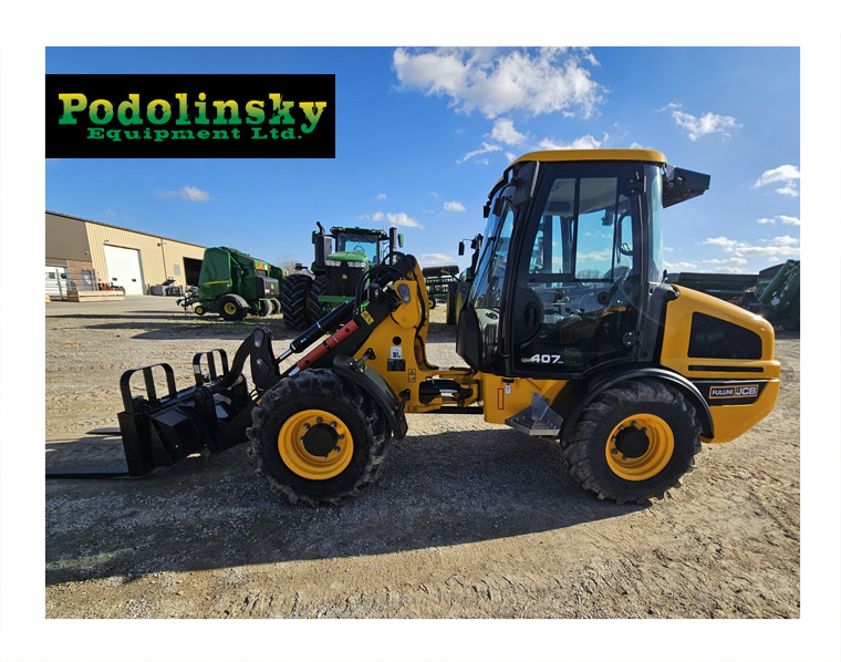 2022 JCB 407 AGRI Compact Loaders
