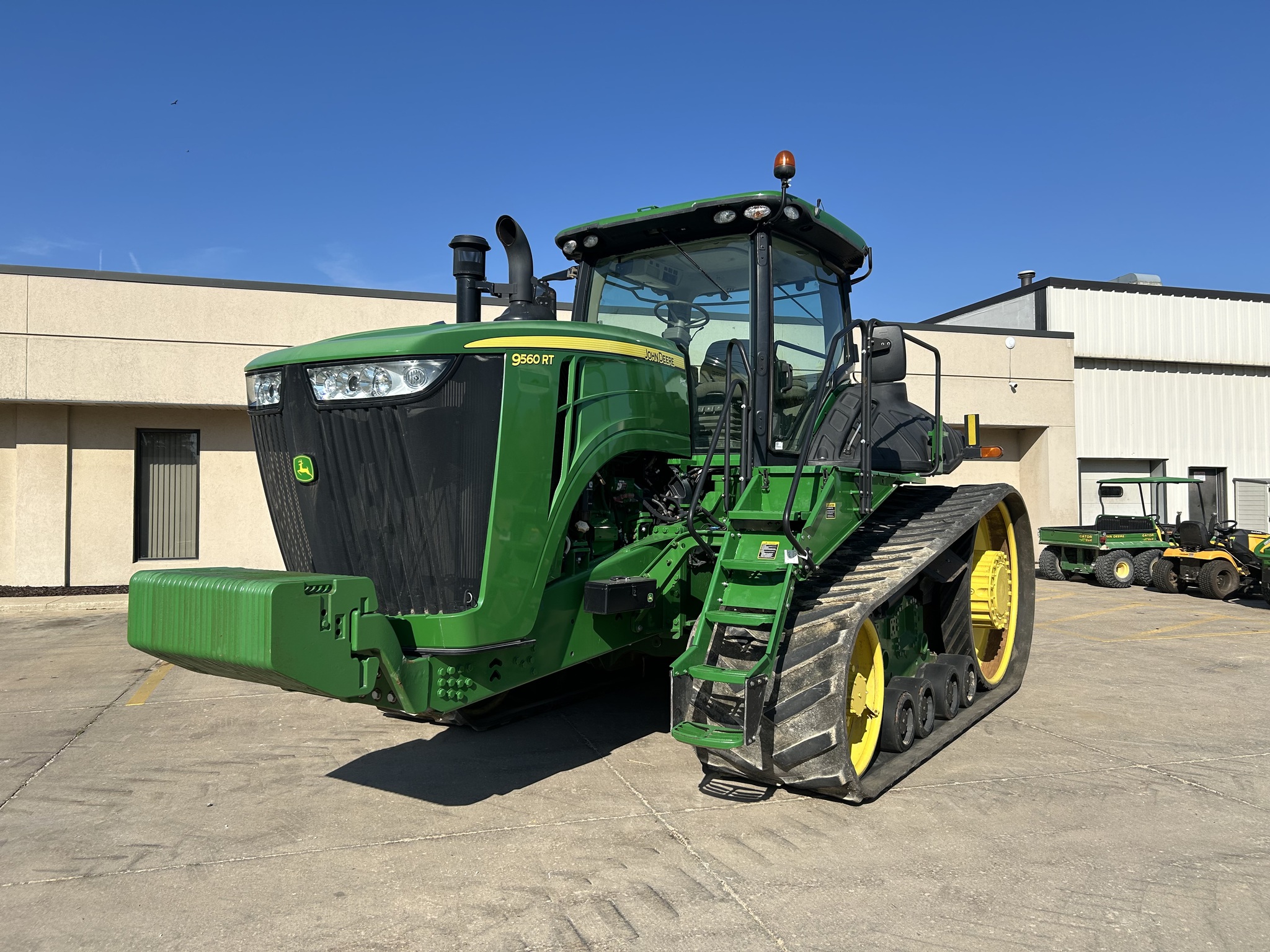  2013 John Deere 9560RT at Heritage Tractor in Freeport, IL