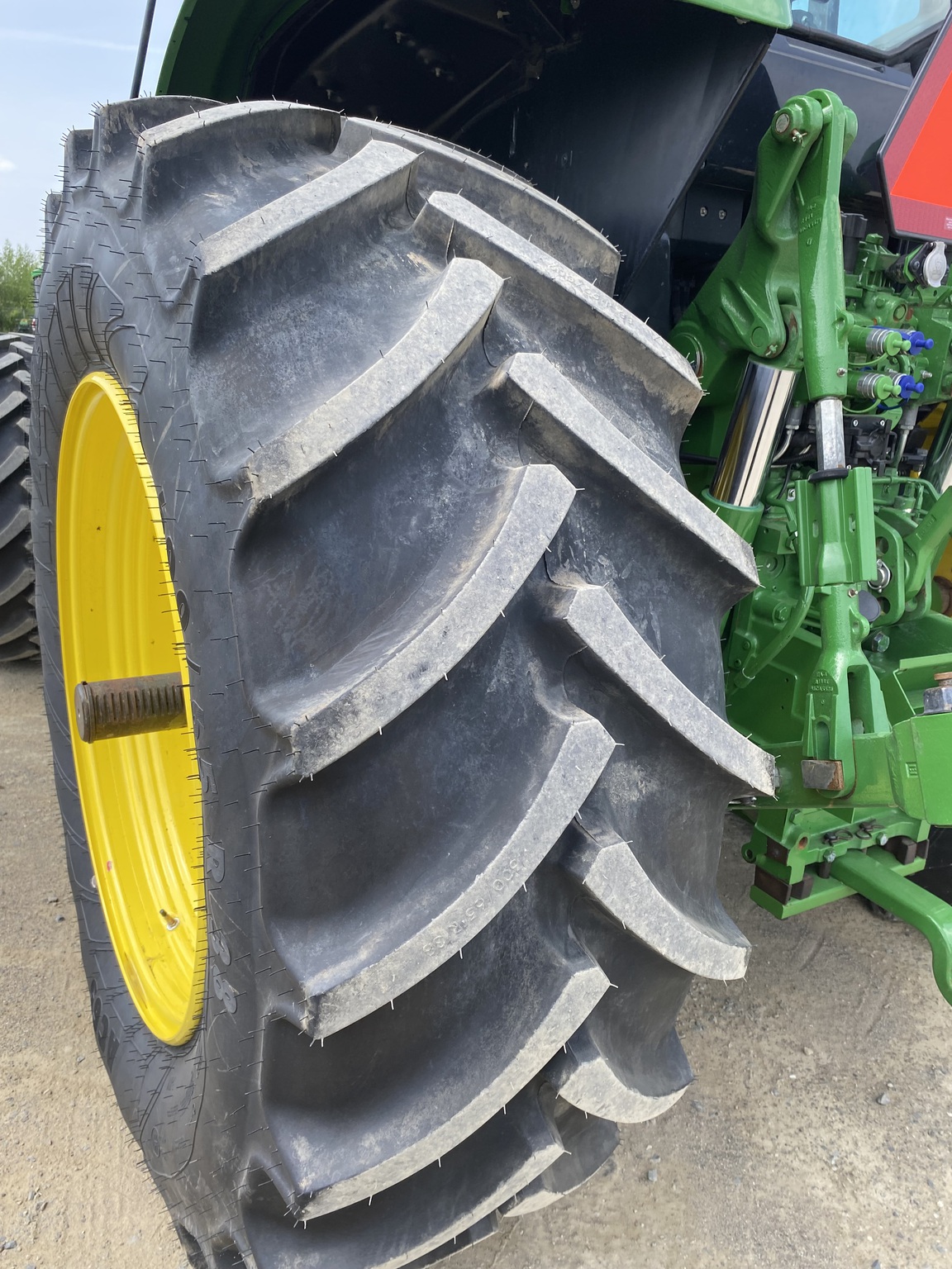 2024 John Deere 6155M Image 17