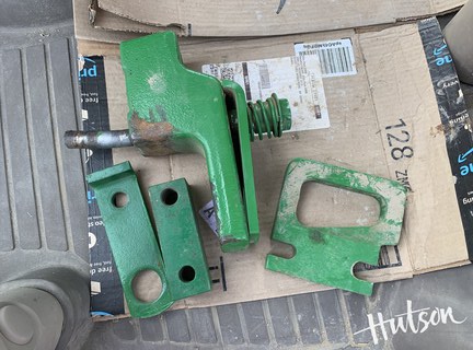 Photo of 2023 John Deere 6R 175