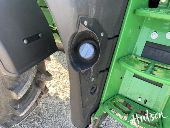 Photo of 2023 John Deere 6R 175