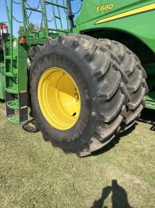 Used 2016 John Deere S680 Combines at Horizon Ag & Turf in Lloydminster, AB - Photo17