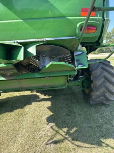 Used 2016 John Deere S680 Combines at Horizon Ag & Turf in Lloydminster, AB - Photo23