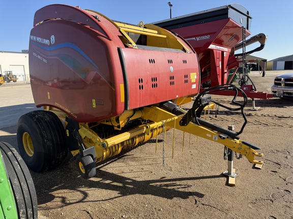 2022 New Holland Rollbelt 560 - Photo7