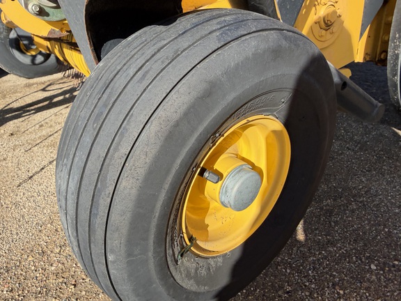 2022 New Holland Rollbelt 560 - Photo9