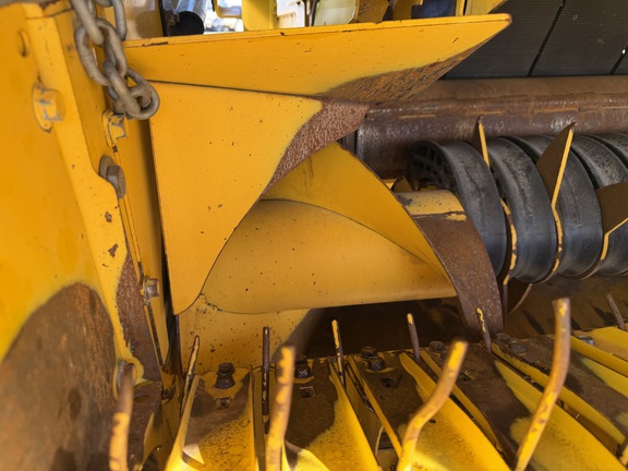 2022 New Holland Rollbelt 560 - Photo23