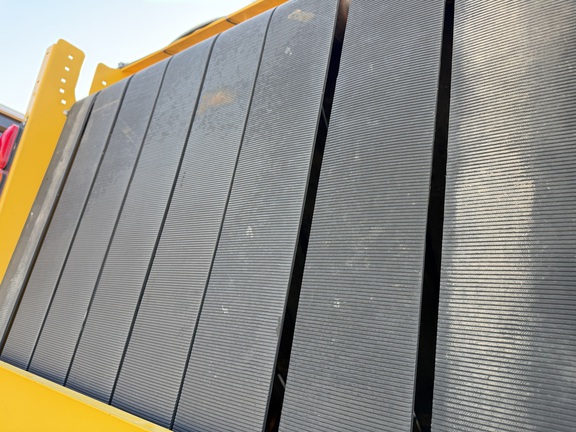 2022 New Holland Rollbelt 560 - Photo29