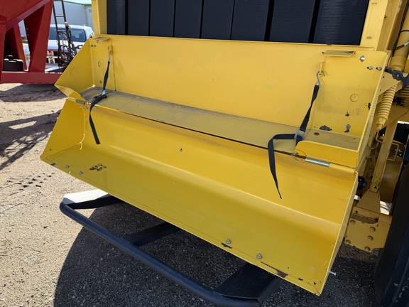 2022 New Holland Rollbelt 560 - Photo31