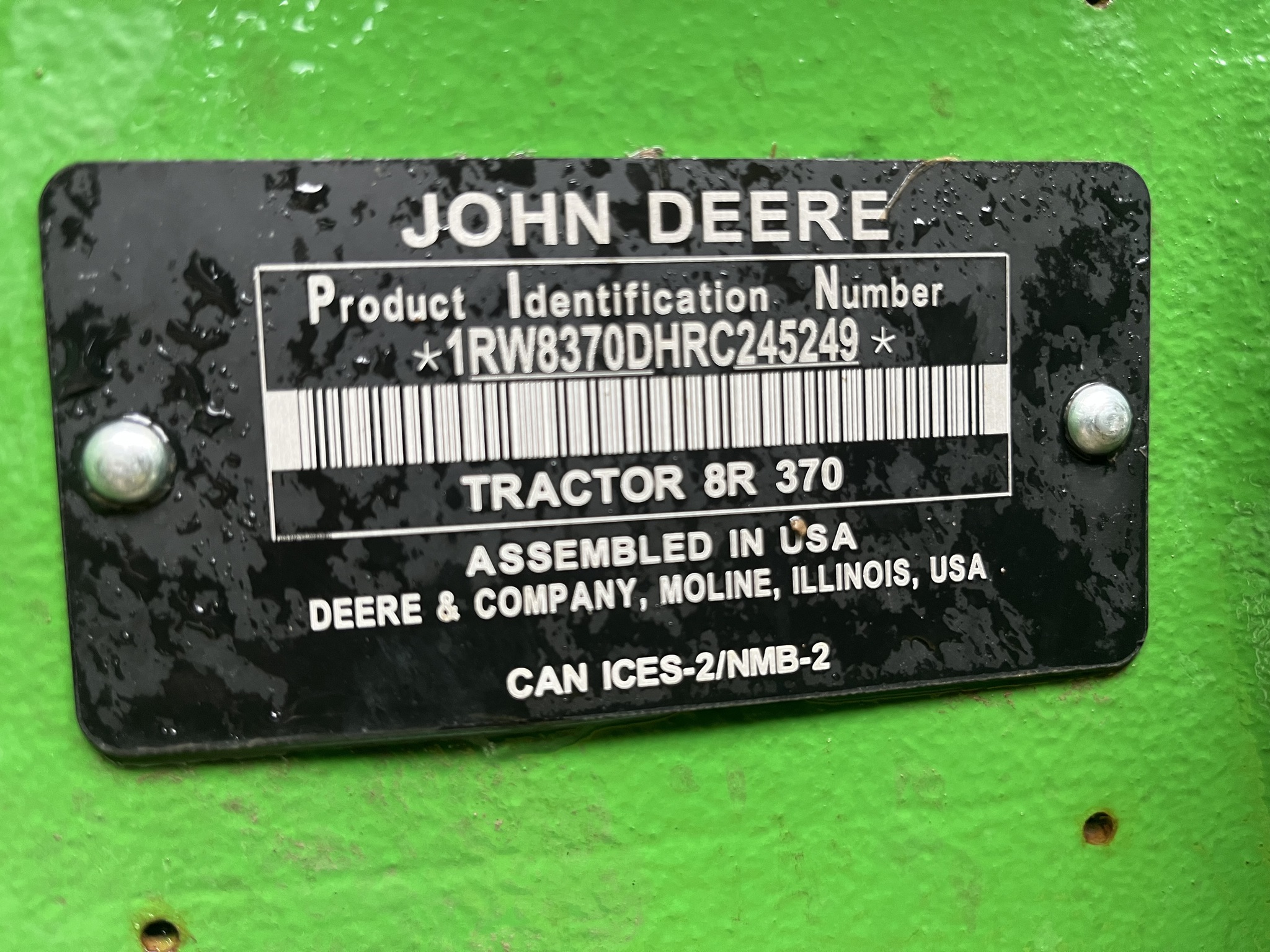  2024 John Deere 8R 370 at Heritage Tractor in Pittsburg, KS
