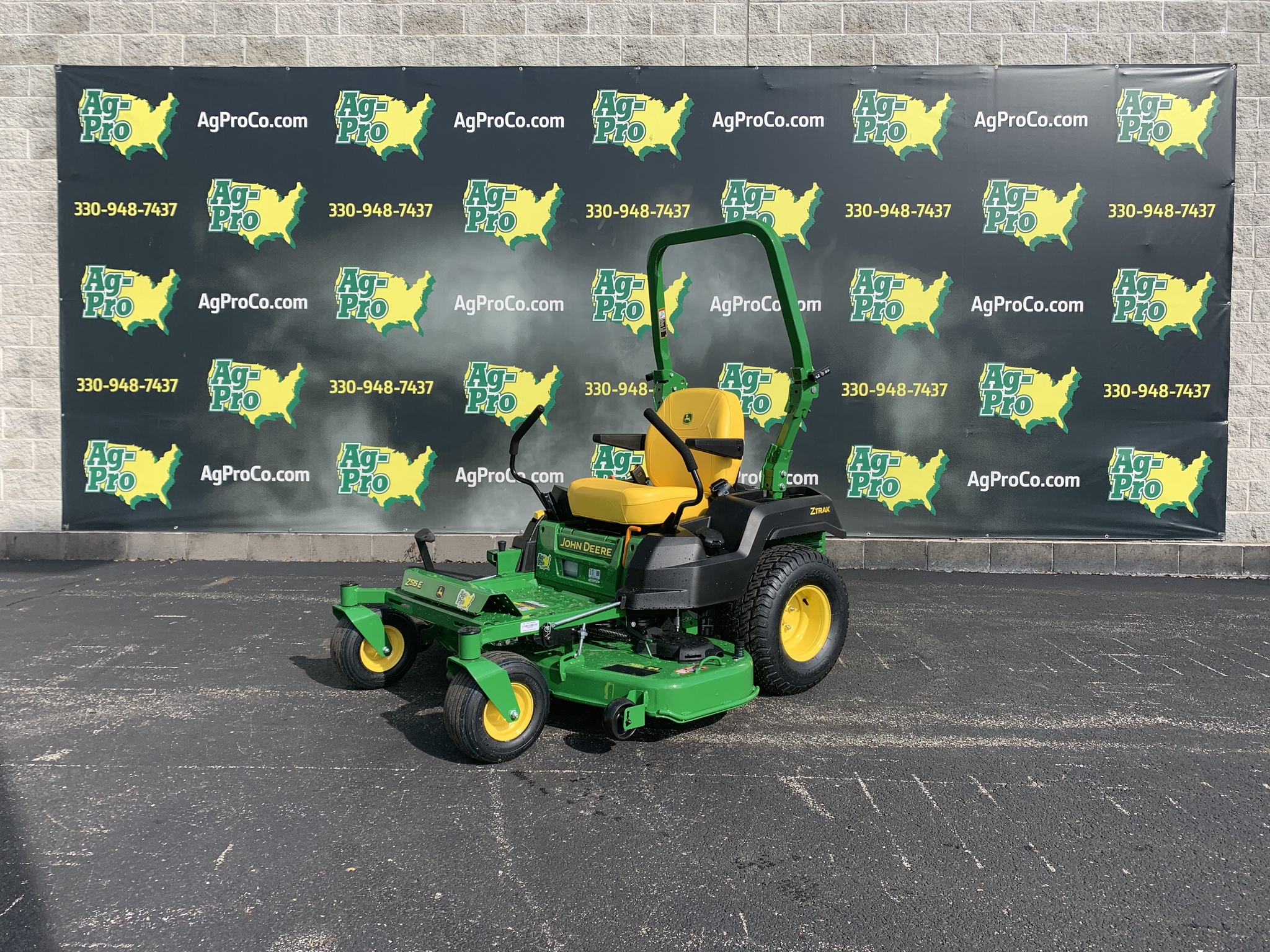 2025 John Deere Z515E 54