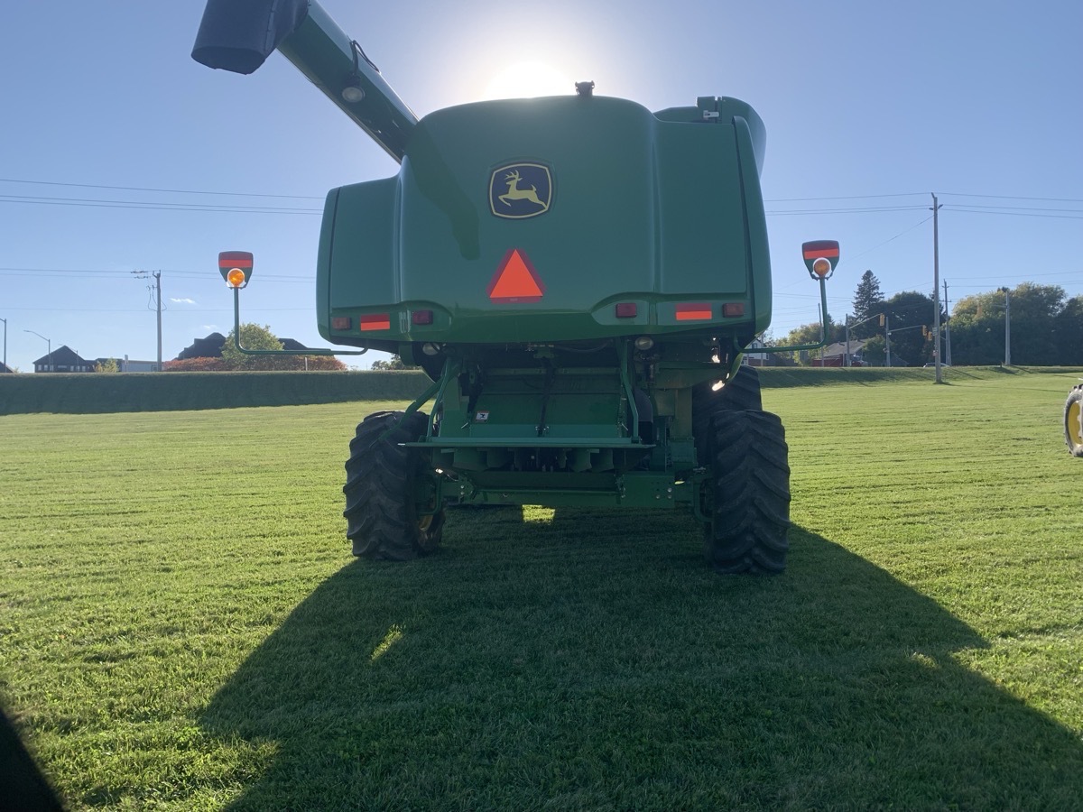 2013 John Deere S550 Image 5
