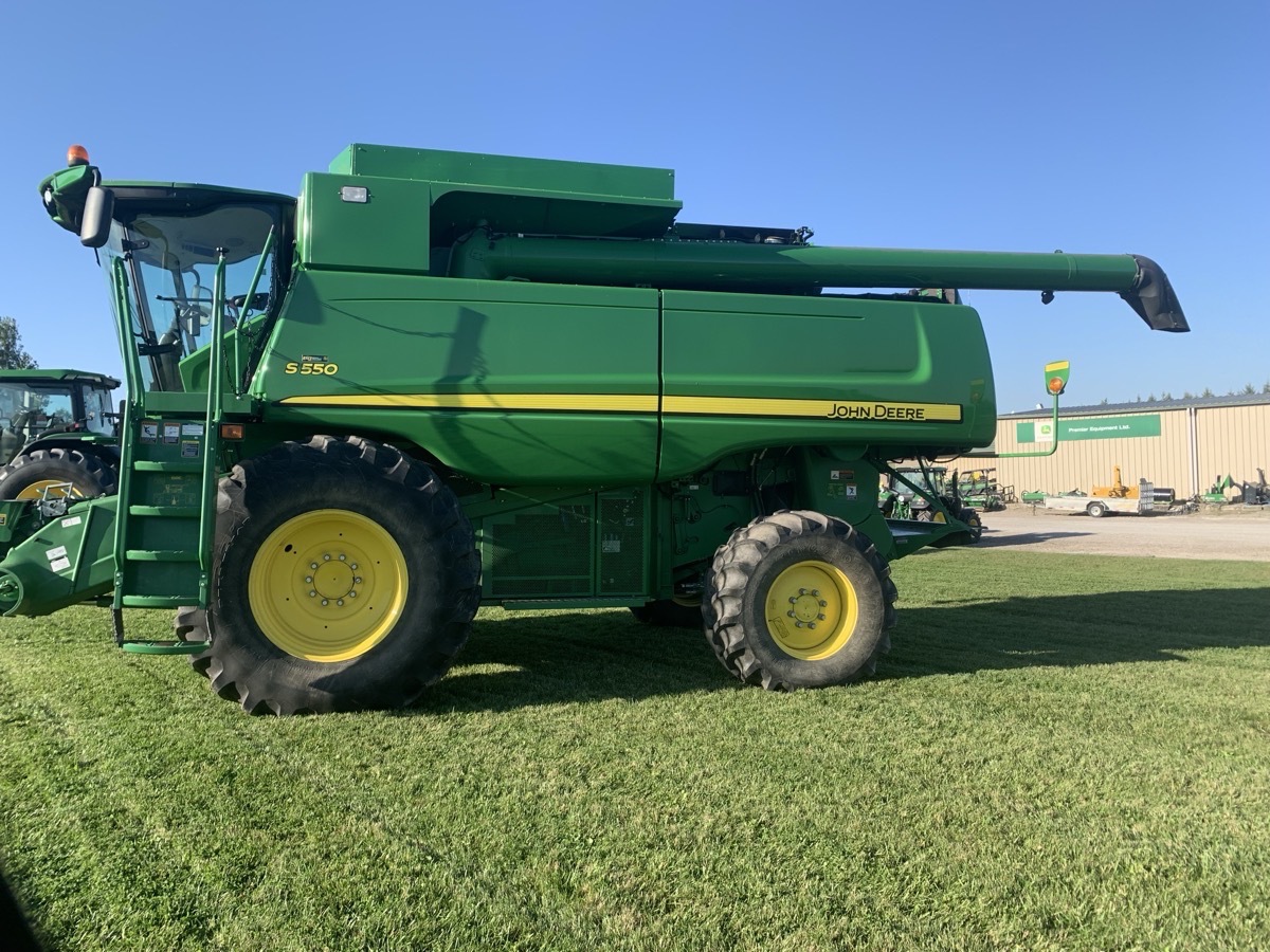 2013 John Deere S550 Image 1