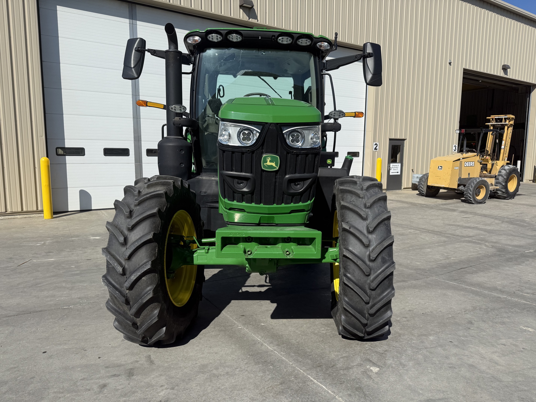 2023 John Deere 6R 155 Image 3
