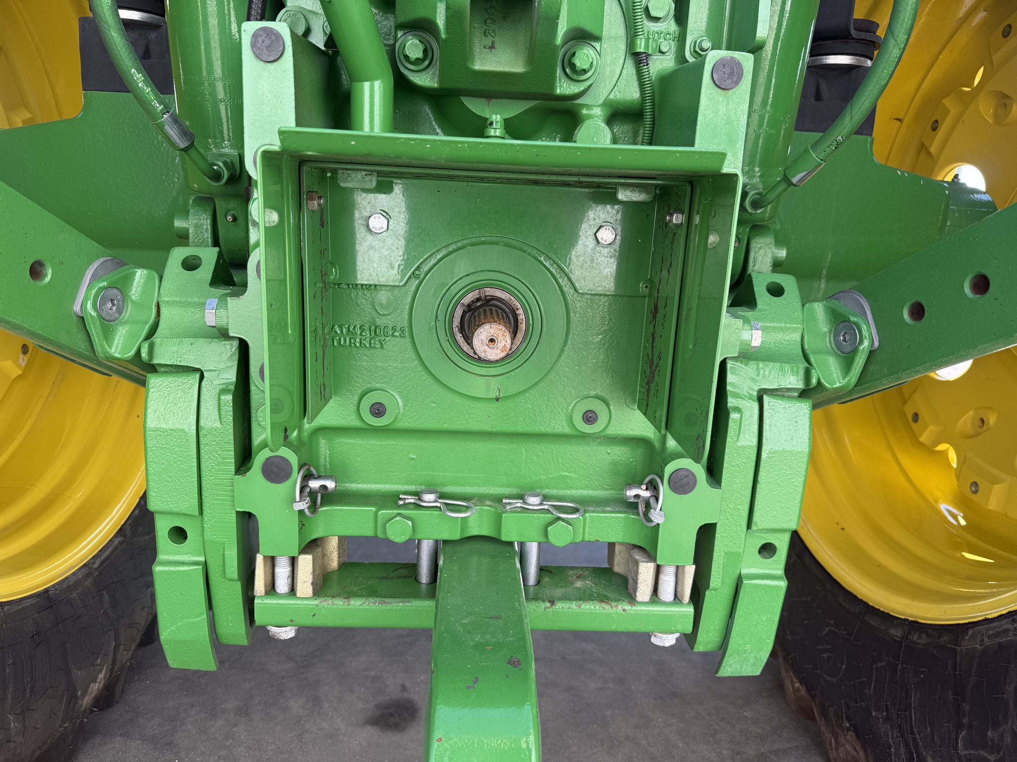 2023 John Deere 6R 155 Image 10