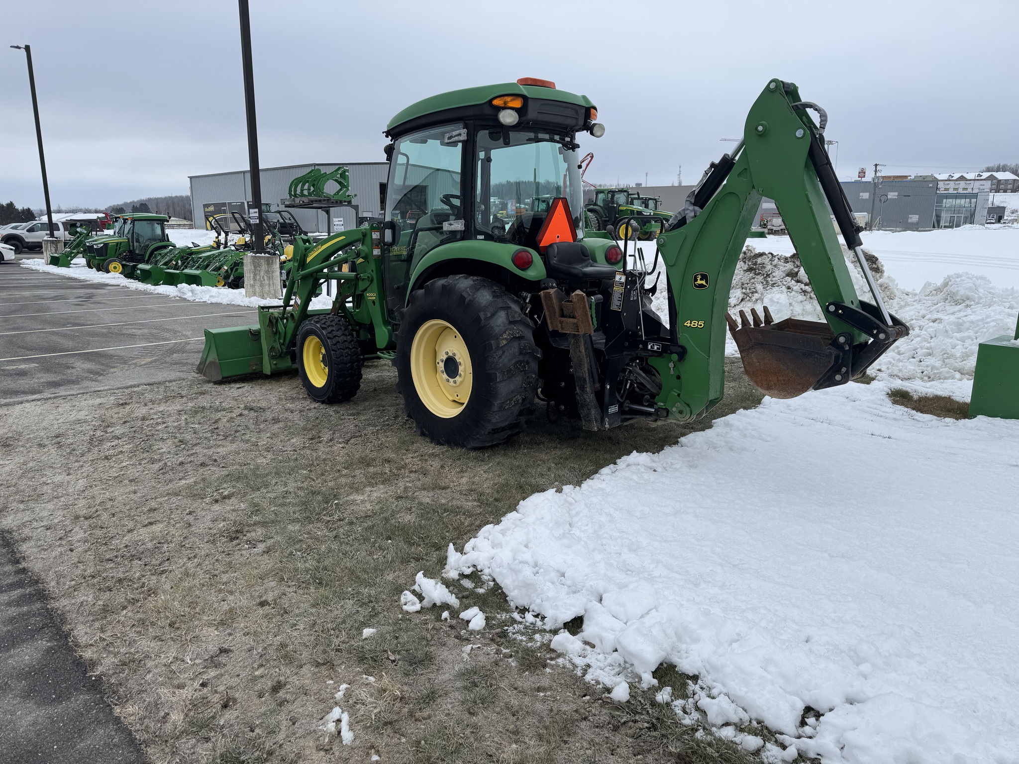 2012 John Deere 4720 Image 3