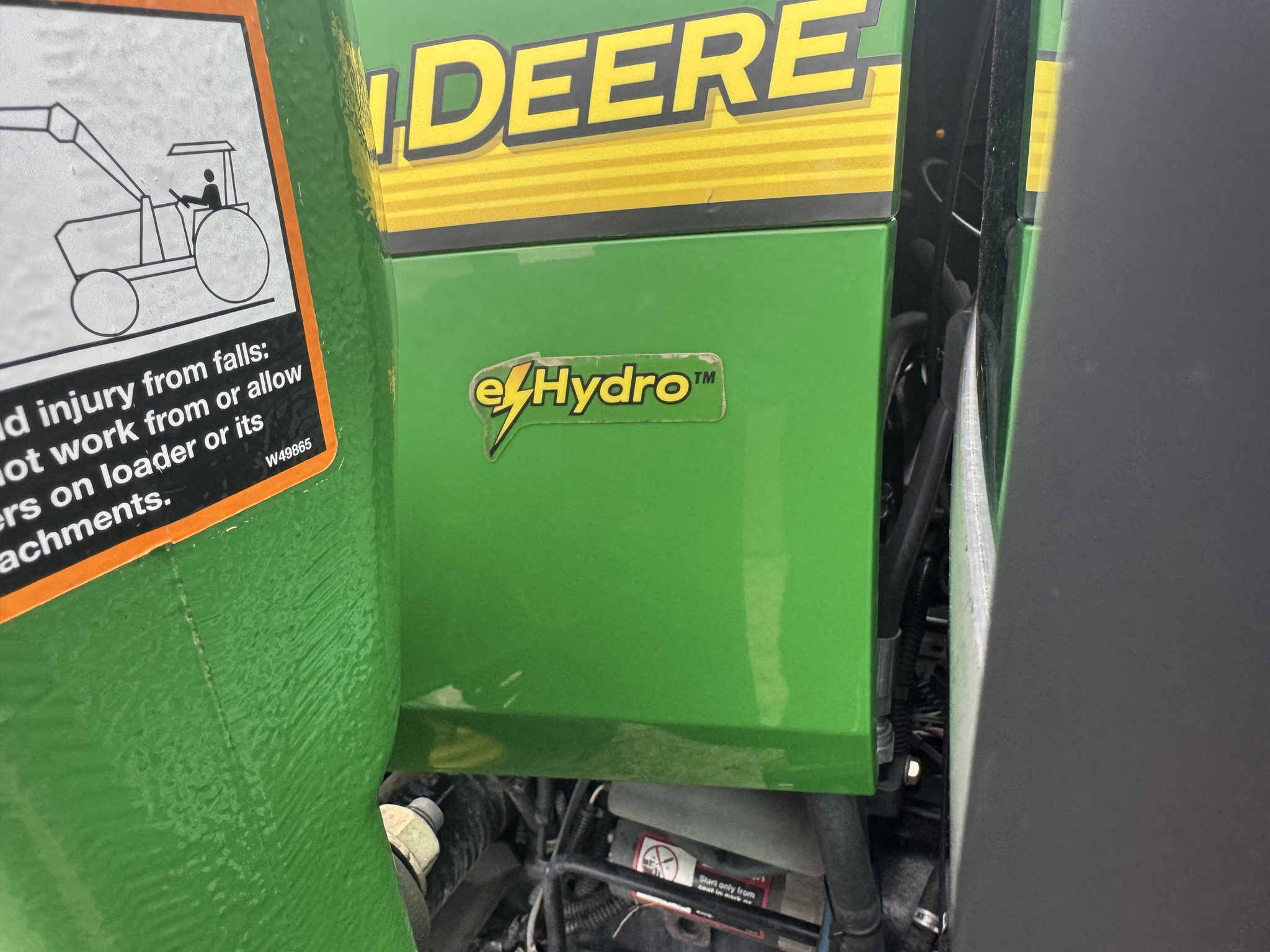 2012 John Deere 4720 Image 9