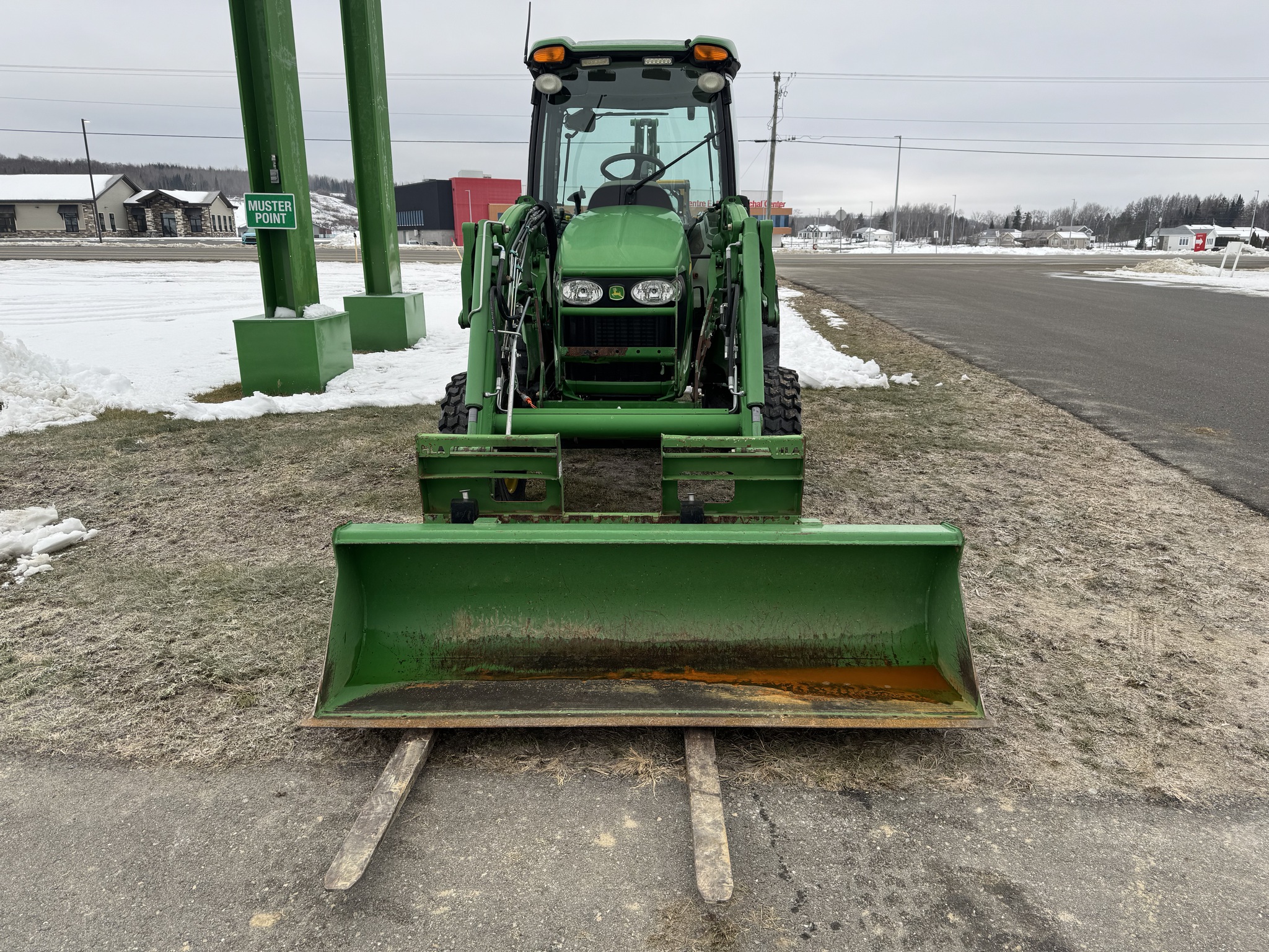 2012 John Deere 4720 Image 7