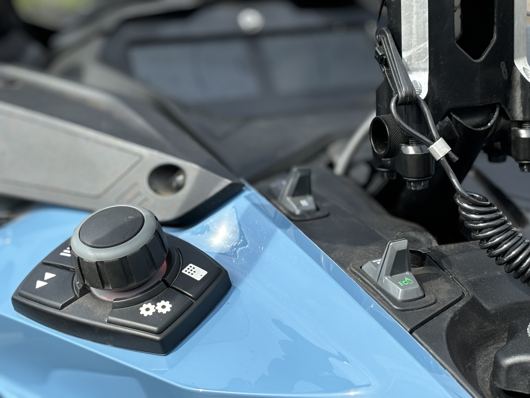 2022 Ski Doo Renegade Enduro Image 9