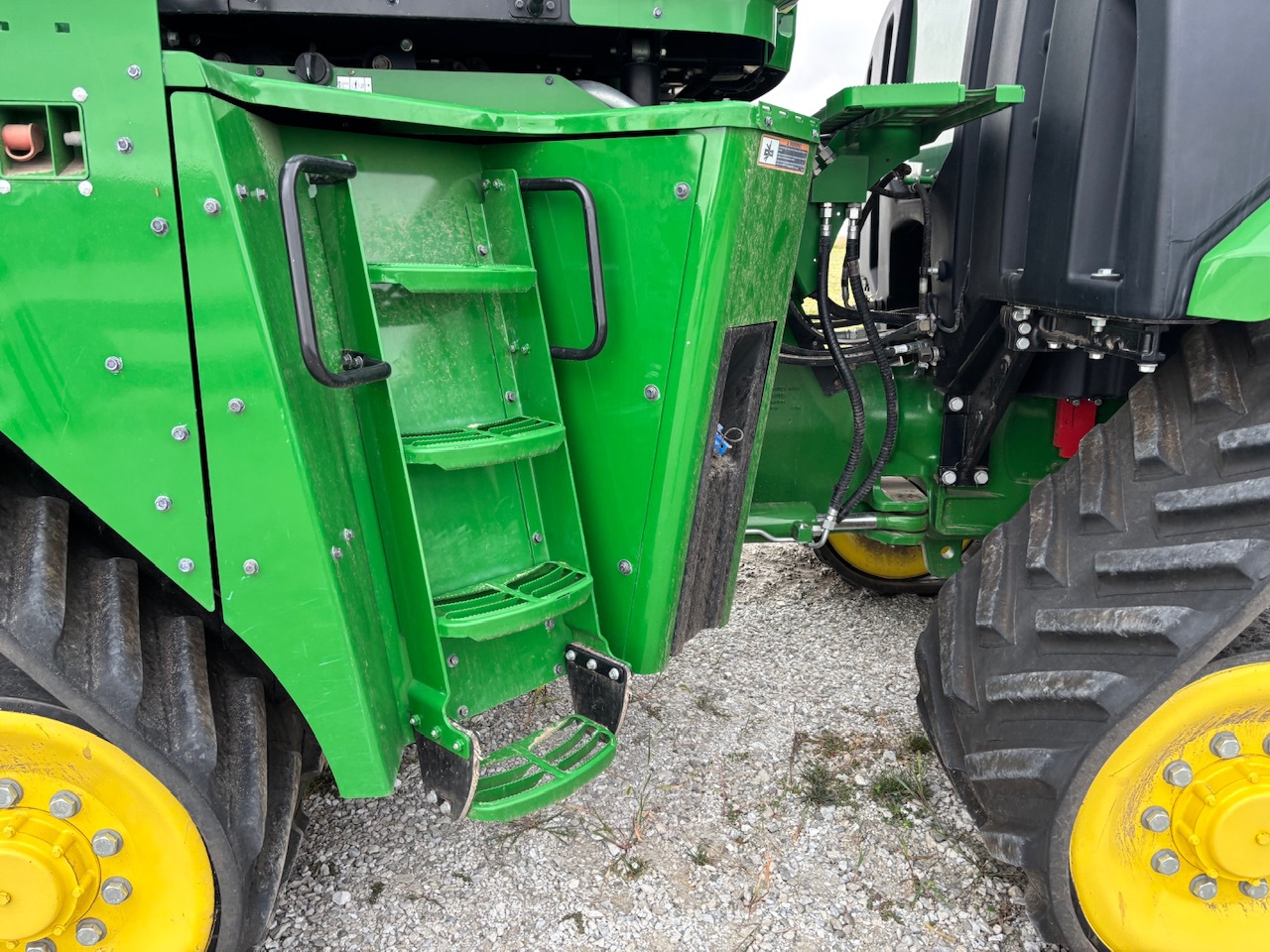  2019 John Deere 9520RX at Heritage Tractor in Macomb, IL