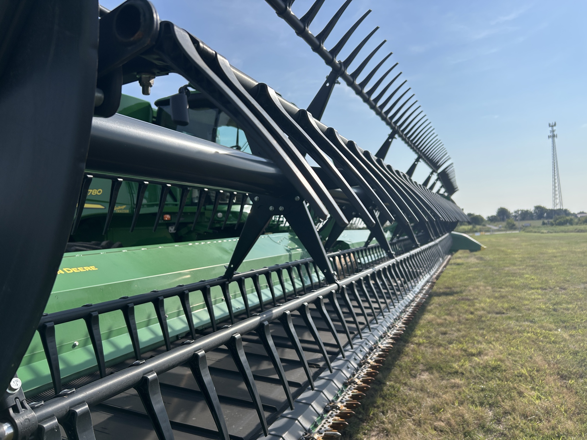  2021 John Deere RD40F at Heritage Tractor in Adrian, MO