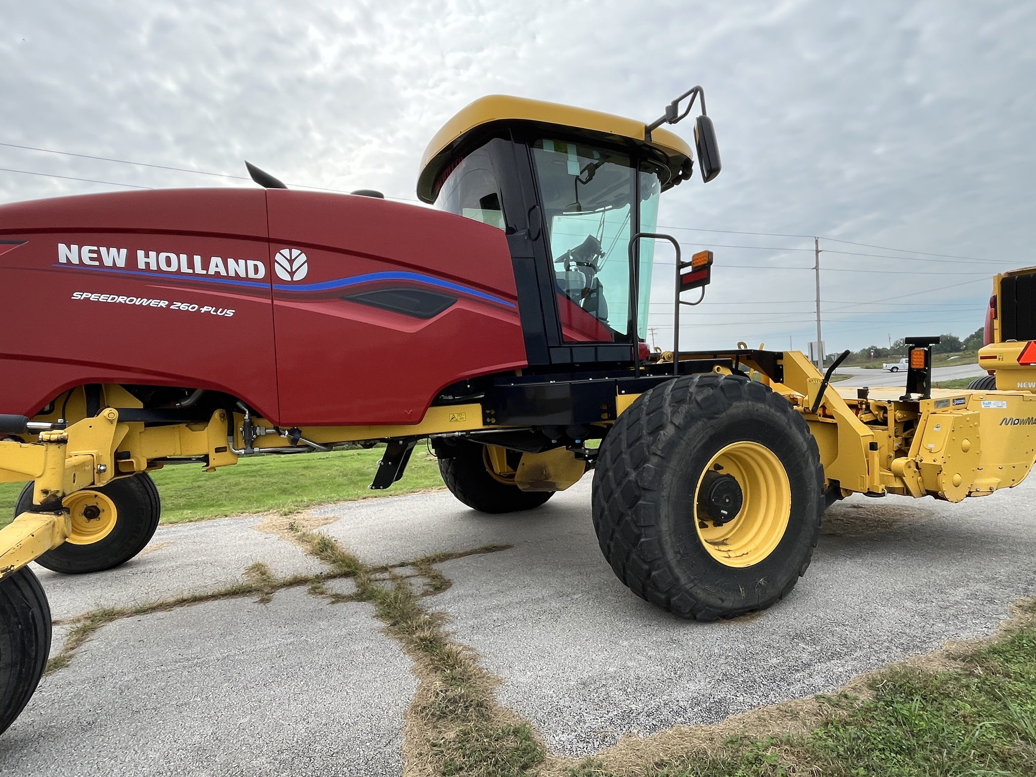  2023 New Holland Speedrower 260 at Heritage Tractor in Rogersville, MO