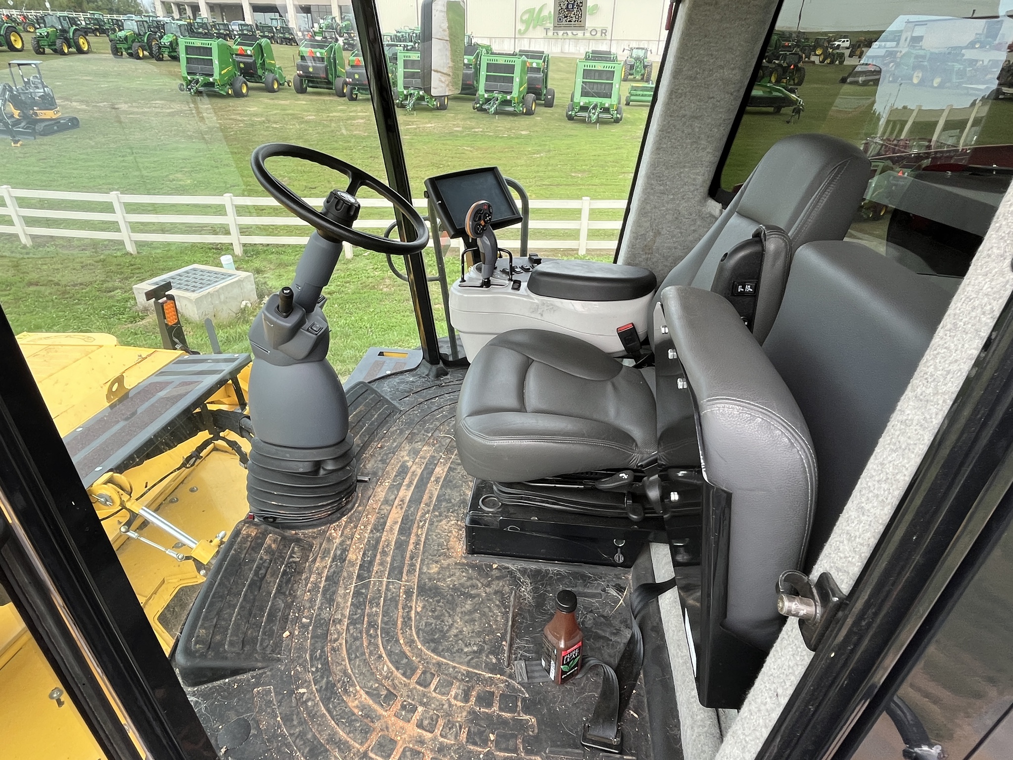  2023 New Holland Speedrower 260 at Heritage Tractor in Rogersville, MO