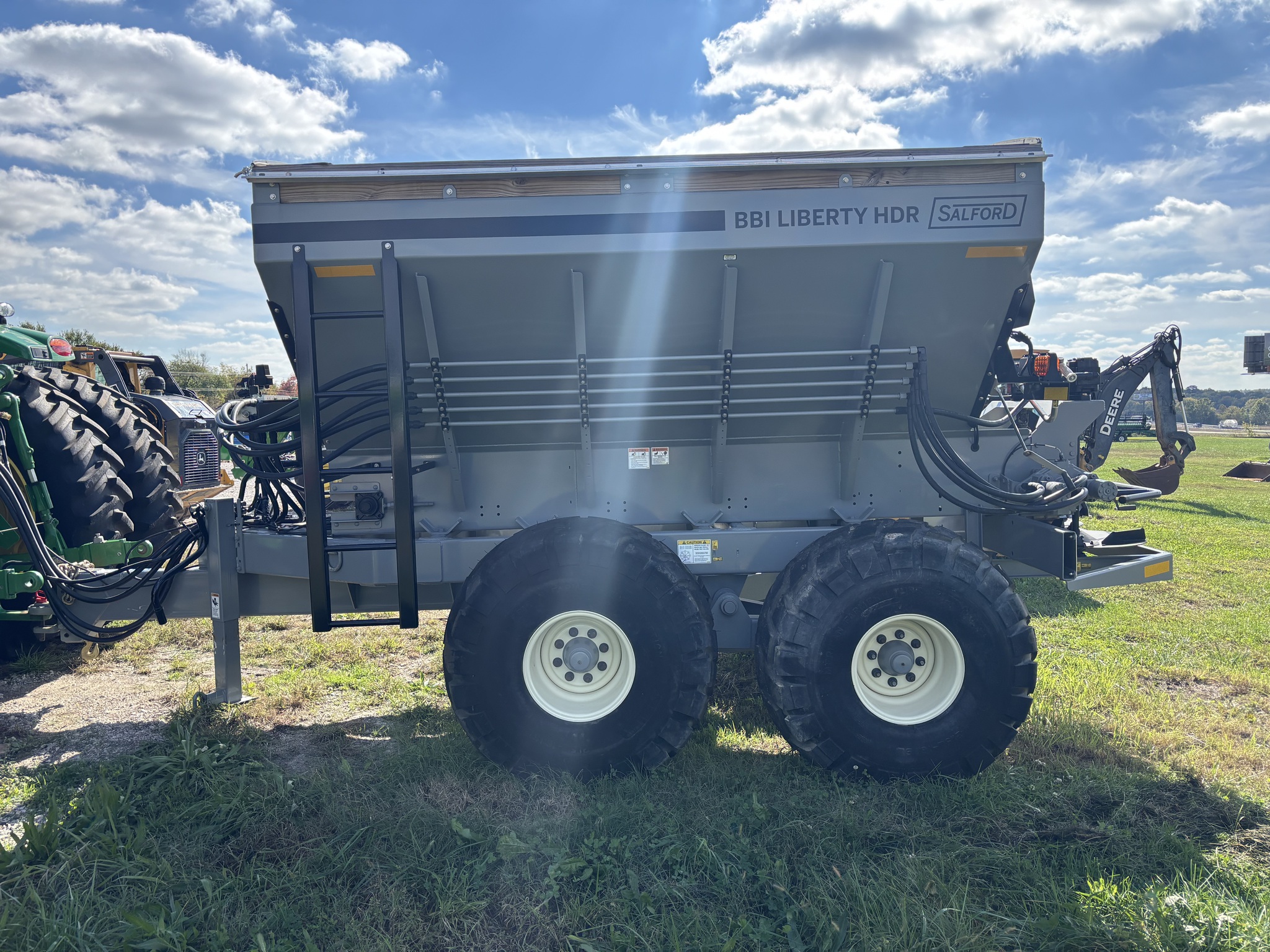  2024 Salford Liberty HDR10 at Heritage Tractor in Joplin, MO