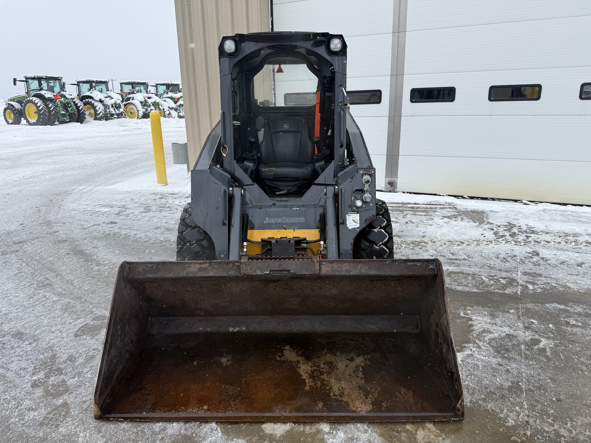 2023 John Deere 316GR Image 8