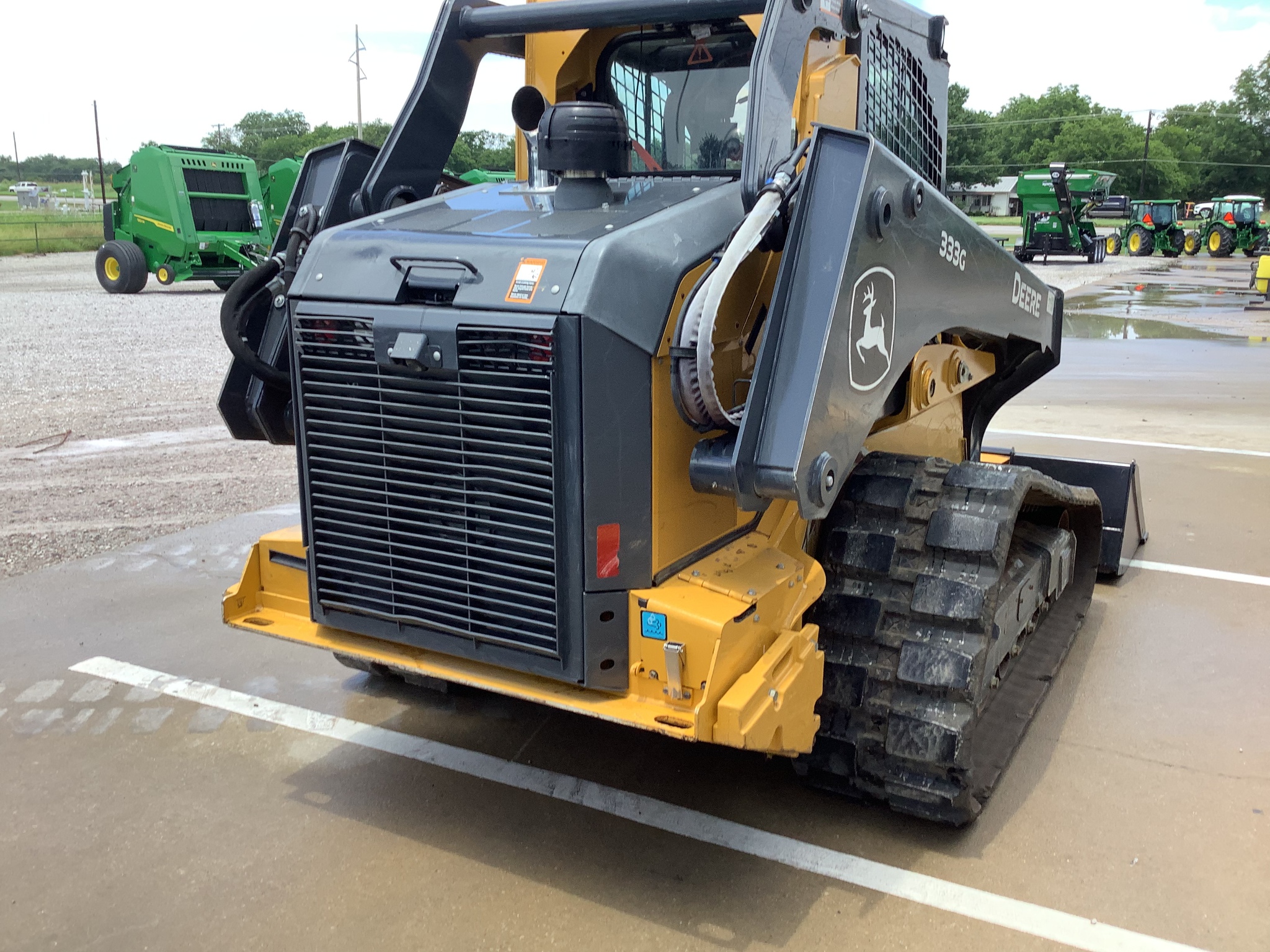 2021 John Deere 333G Image 19
