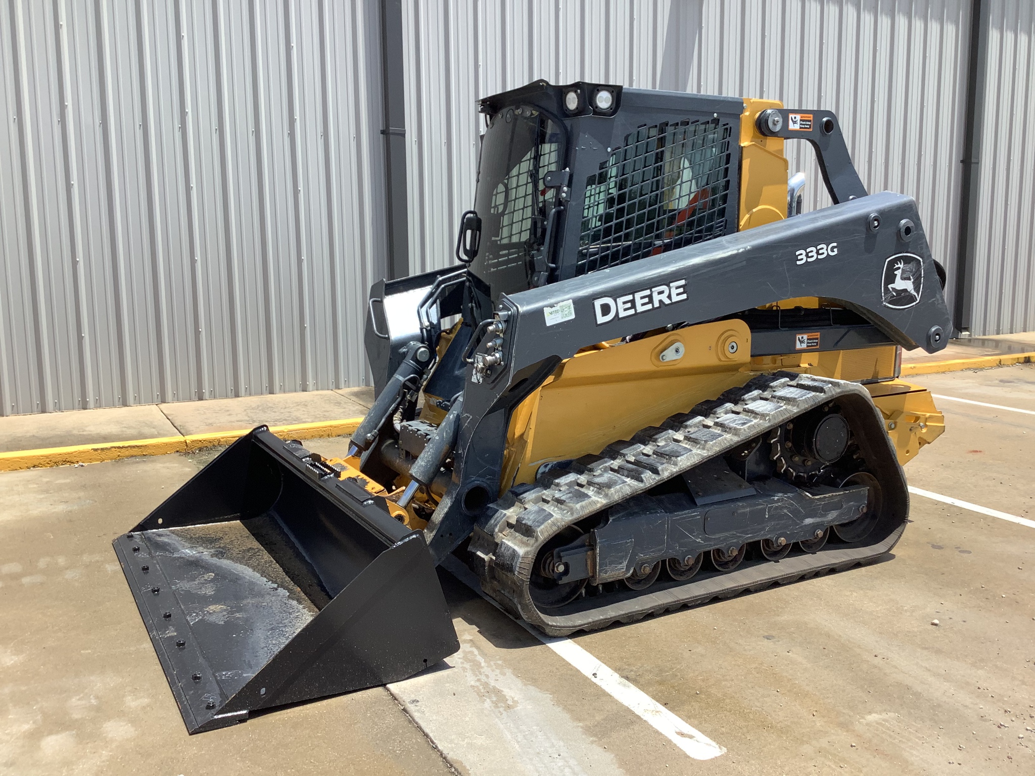 2021 John Deere 333G Image 8