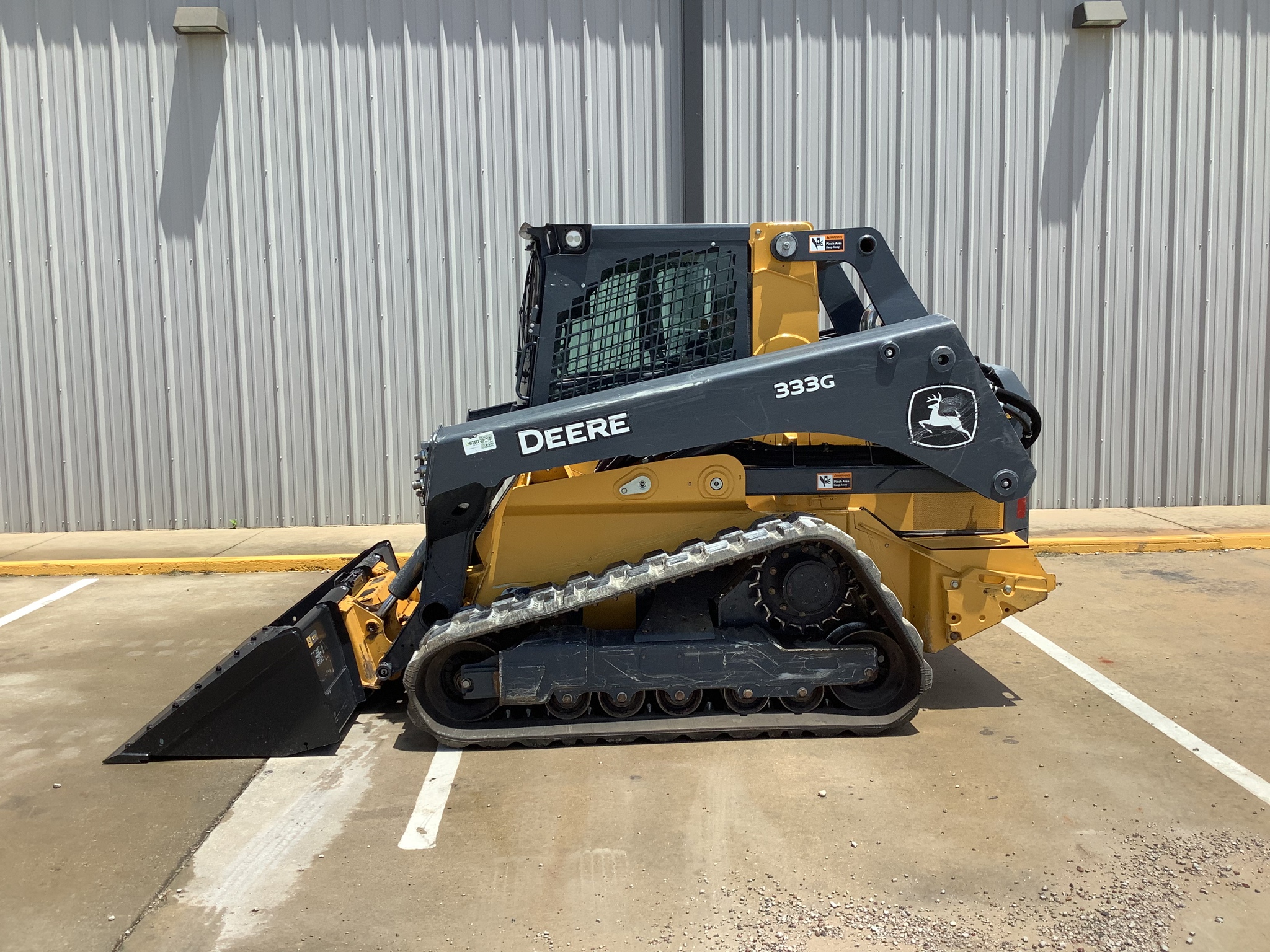 2021 John Deere 333G Image 1